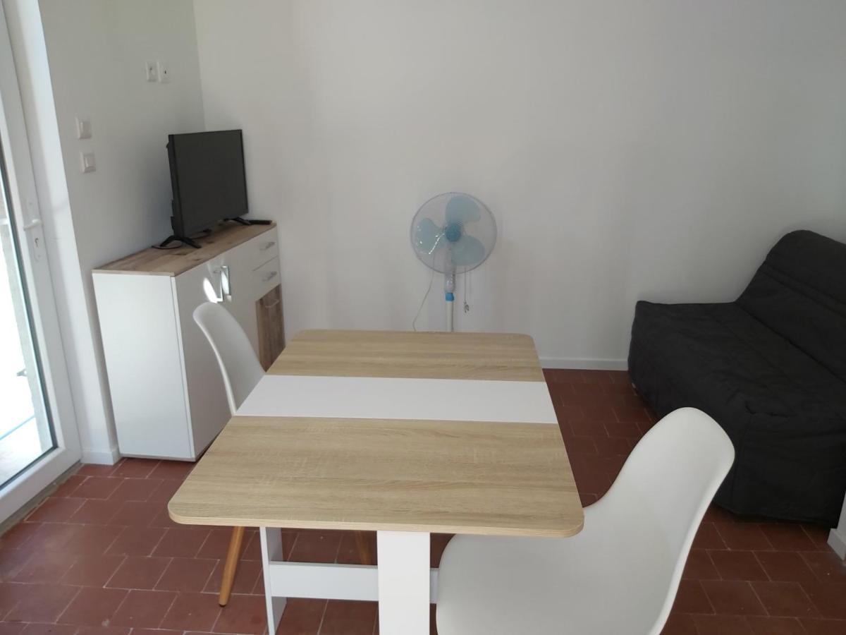 Maisonnette 40 M2 Pour 5 Personnes Paray-le-Monial Ngoại thất bức ảnh
